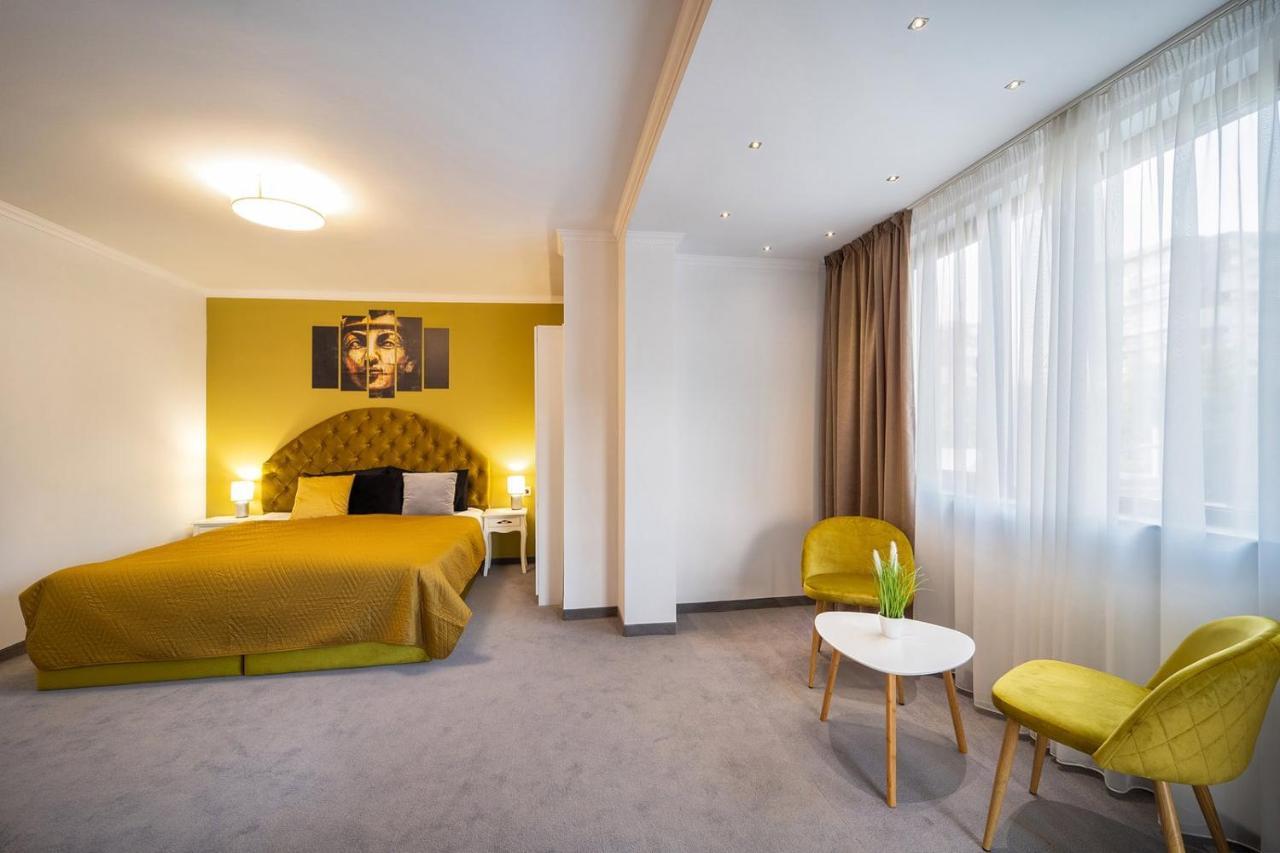 Hotel Rivera Dobrich Exteriör bild